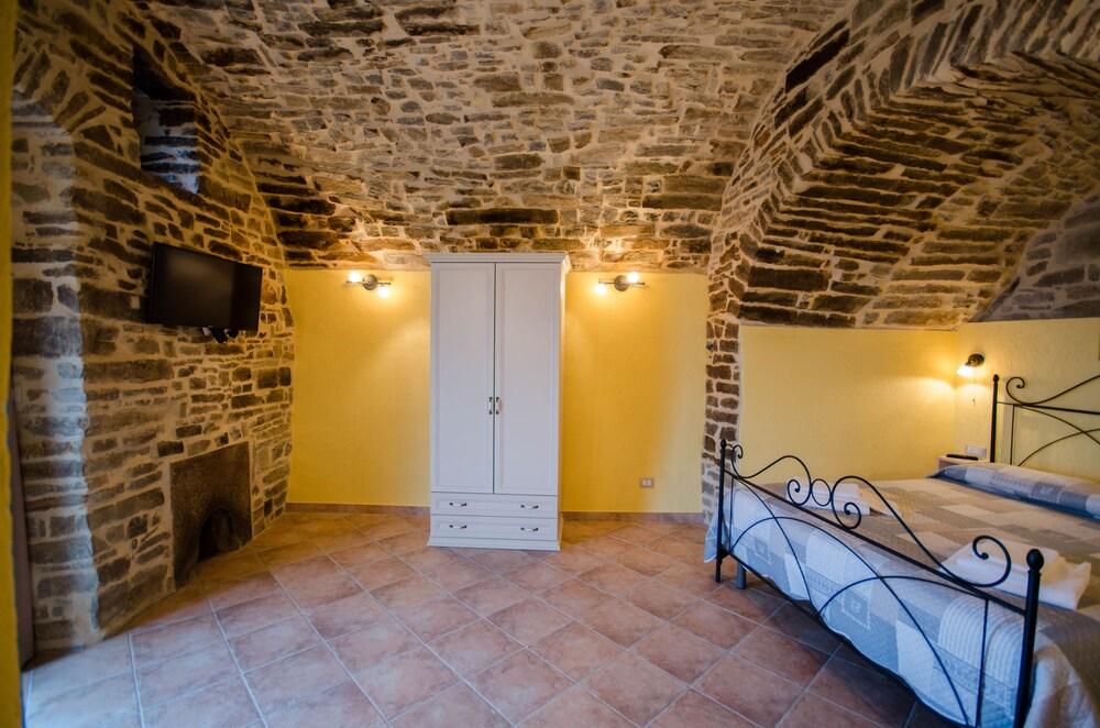 Dimore Dell'olmo - Ospitalita Diffusa Guest house *